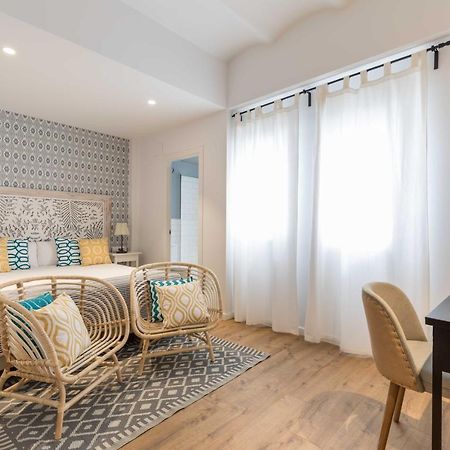 Maison Reina B&B Валенсия Экстерьер фото