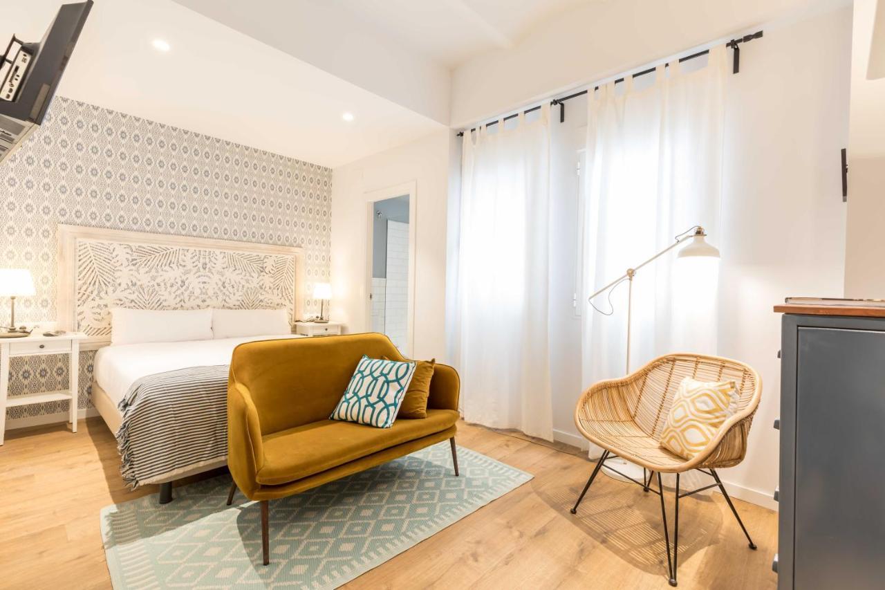 Maison Reina B&B Валенсия Экстерьер фото
