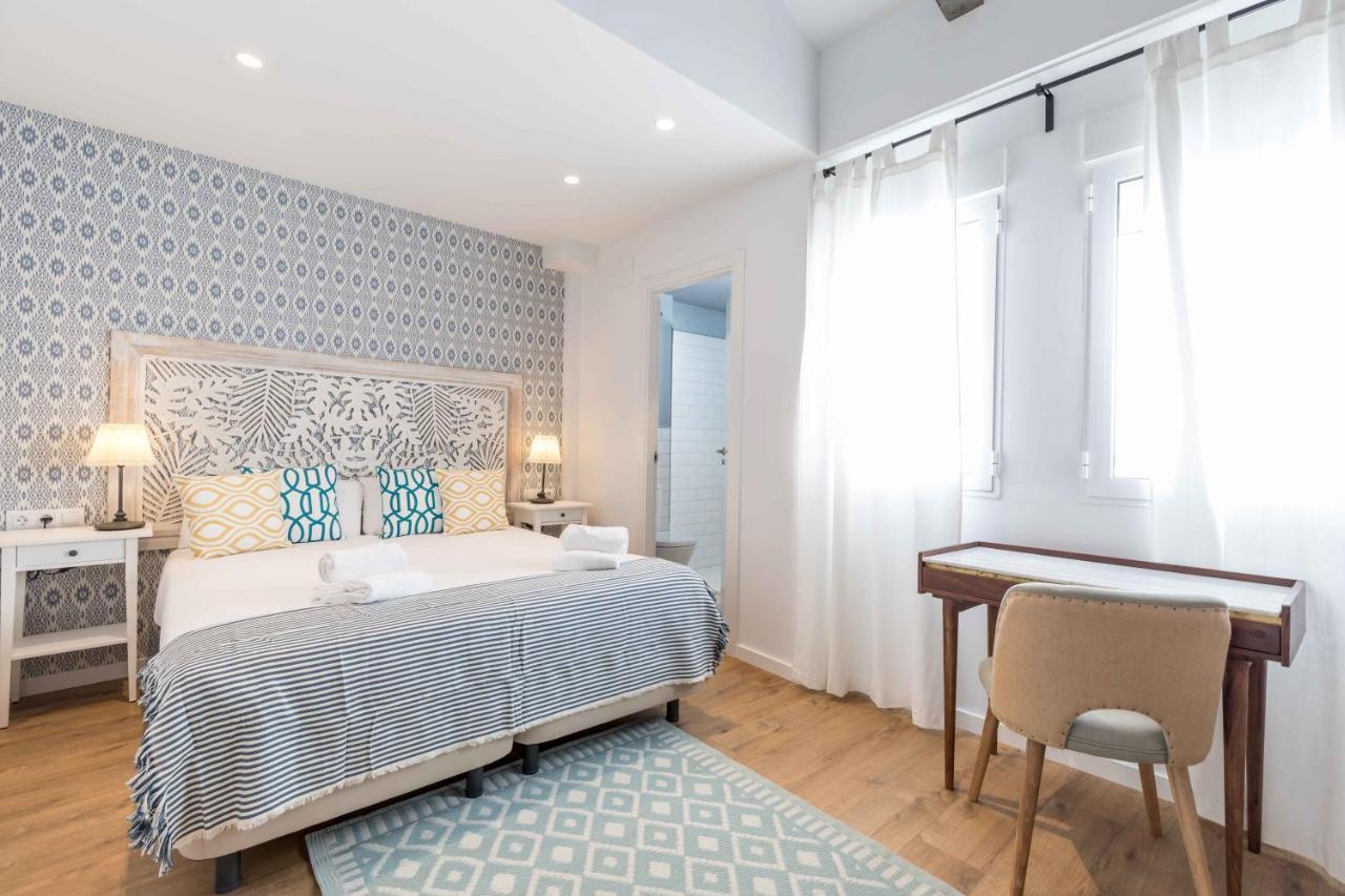 Maison Reina B&B Валенсия Экстерьер фото